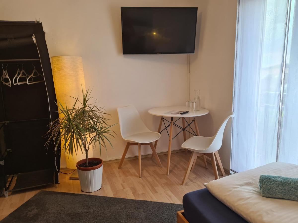 Lichtdurchflutetes Zimmer - Marienberg Waldbuttelbrunn Zewnętrze zdjęcie